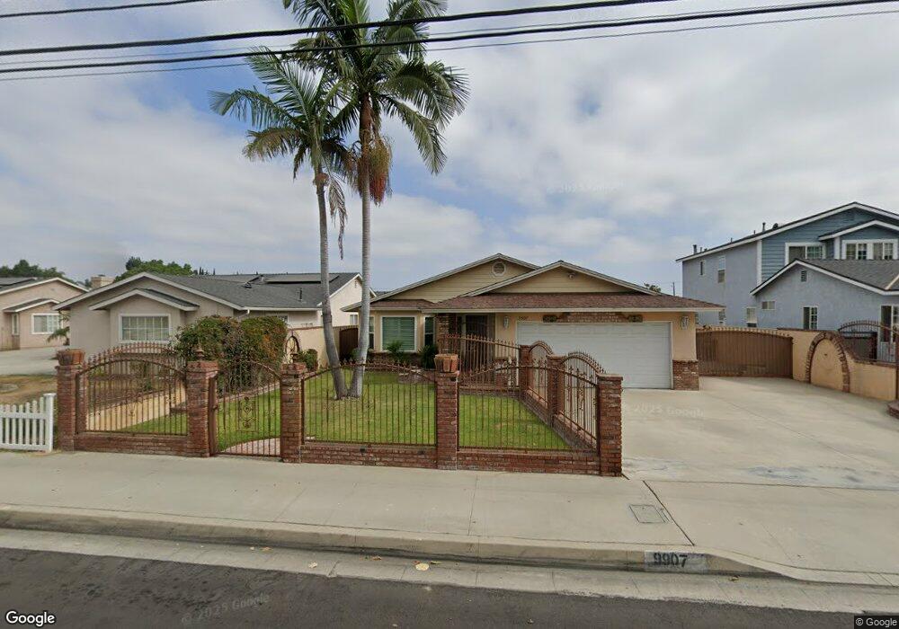 9914 1/2 Cedar St, Bellflower, CA 90706 - photo 1