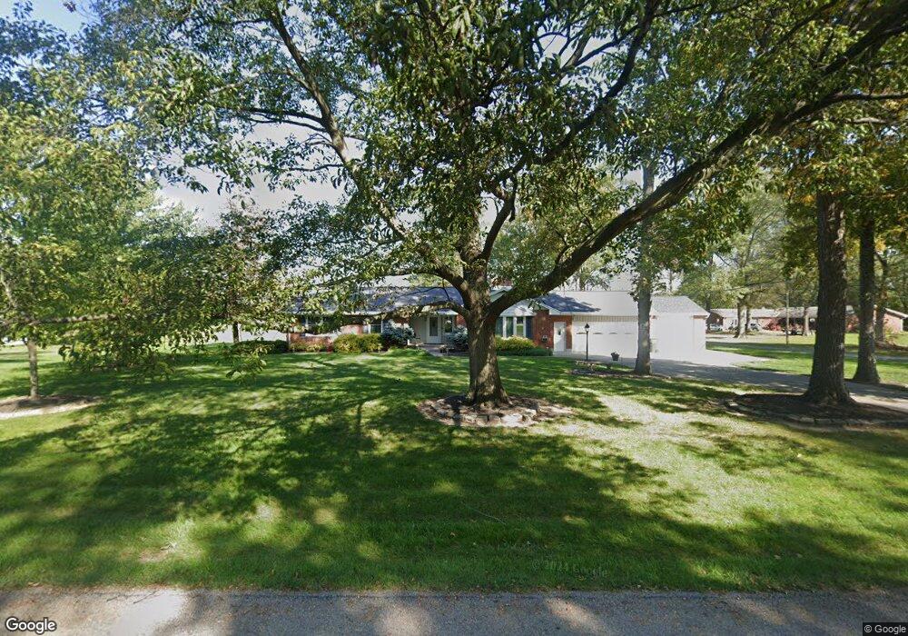 2636 Elmview Dr, Lima, OH 45806 - photo 1