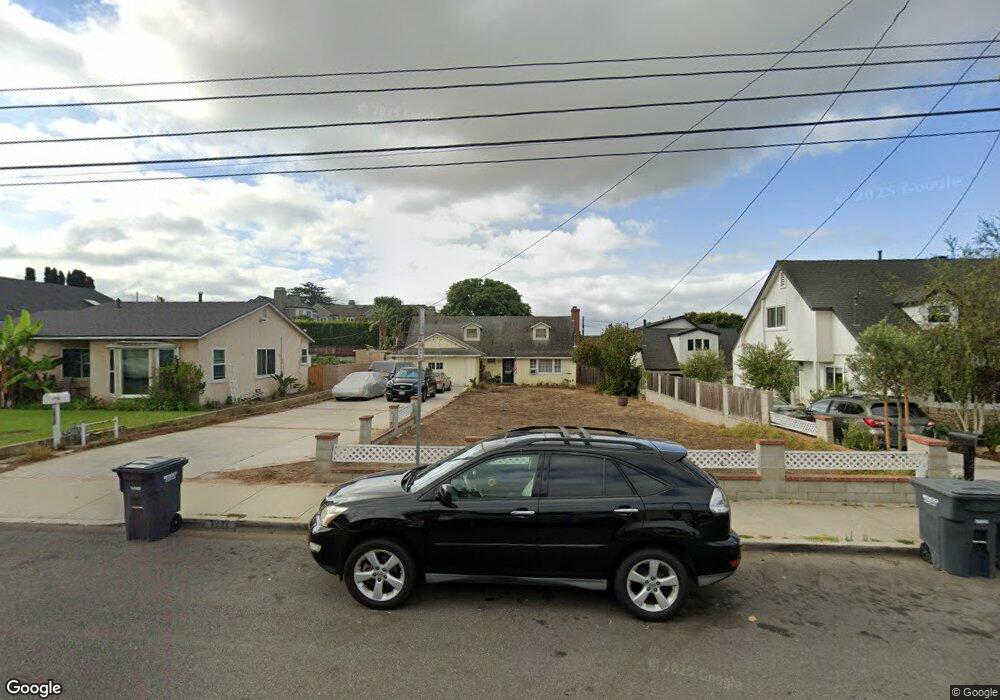 1212 E Walnut Ave, El Segundo, CA 90245 - photo 1