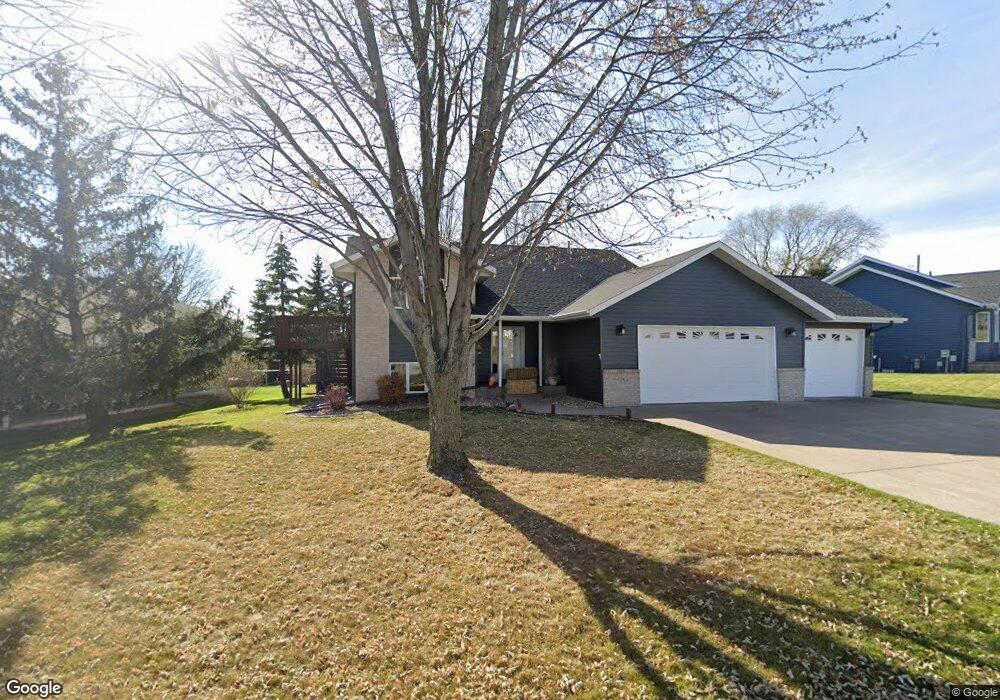 424 15th St N, Sauk Rapids, MN 56379 - photo 1