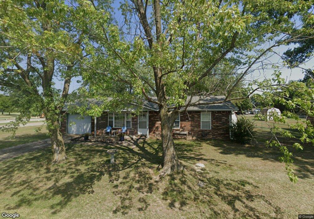 400 N Dakota Ave, Haskell, OK 74436 - photo 1