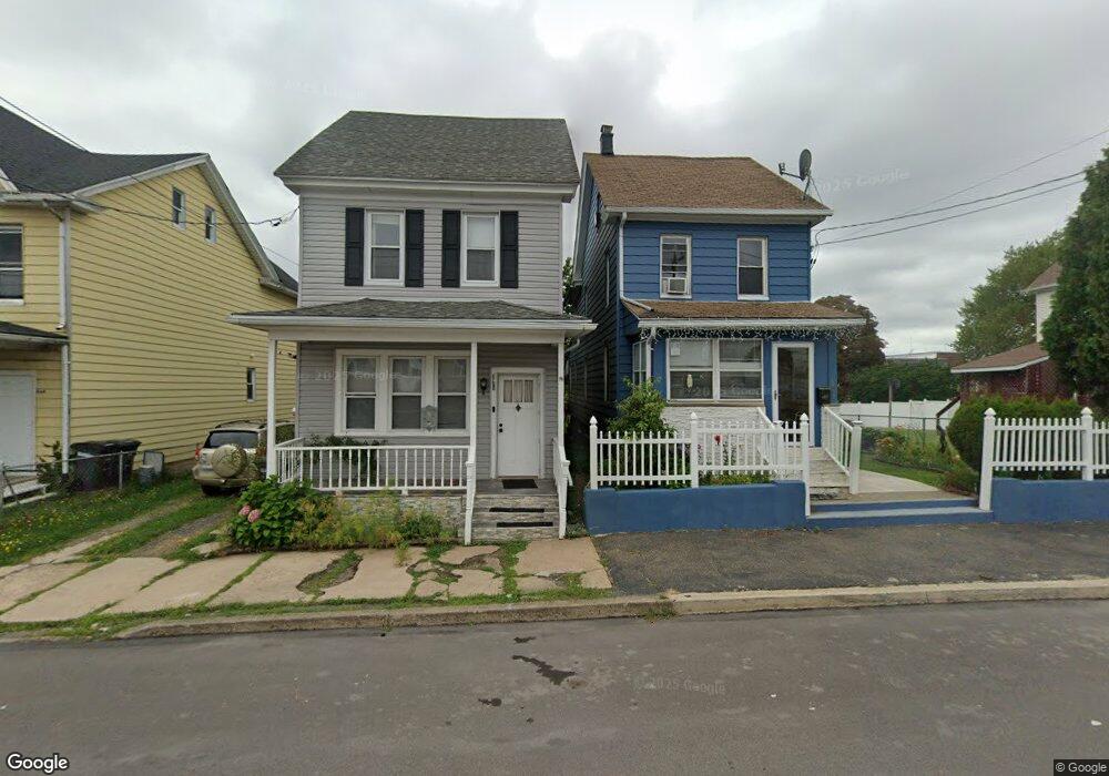 668 Carson St, Hazleton, PA 18201 - photo 1