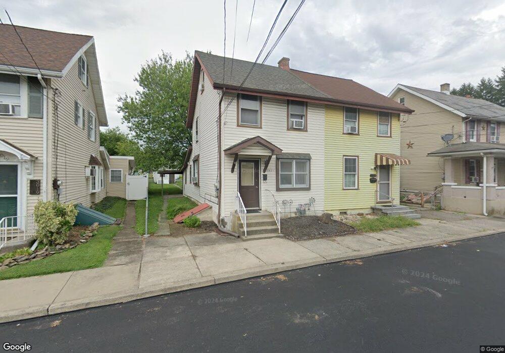 3021 N 2nd St, Whitehall, PA 18052 - photo 1