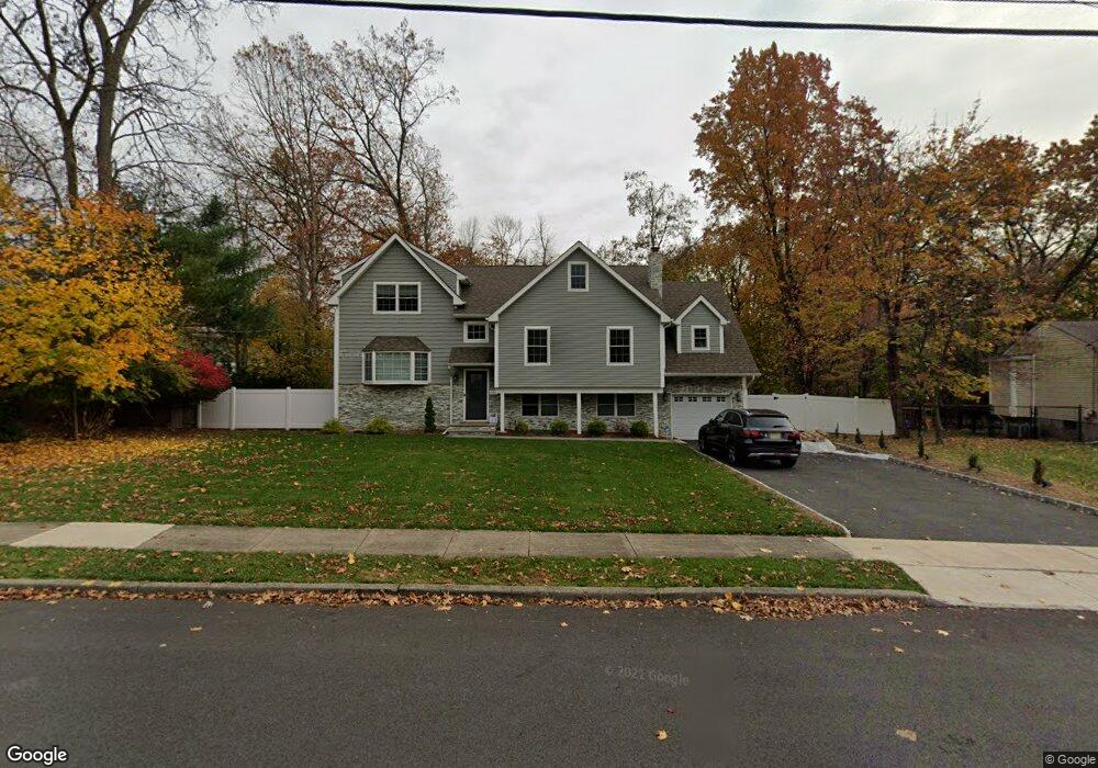 Sold $999,000