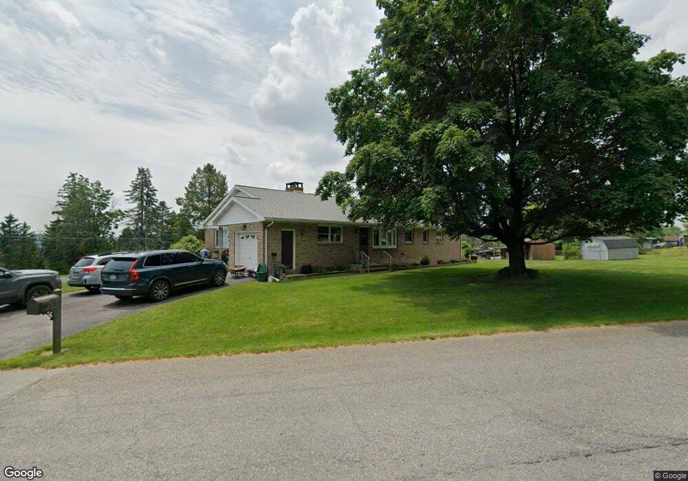 1179 Oakhurst Dr, Slatington, PA 18080 - photo 1