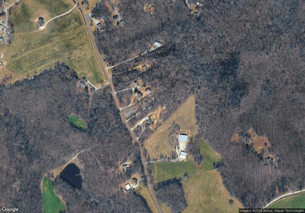 322 Shubert Ln, Lula, GA 30554 - photo 1