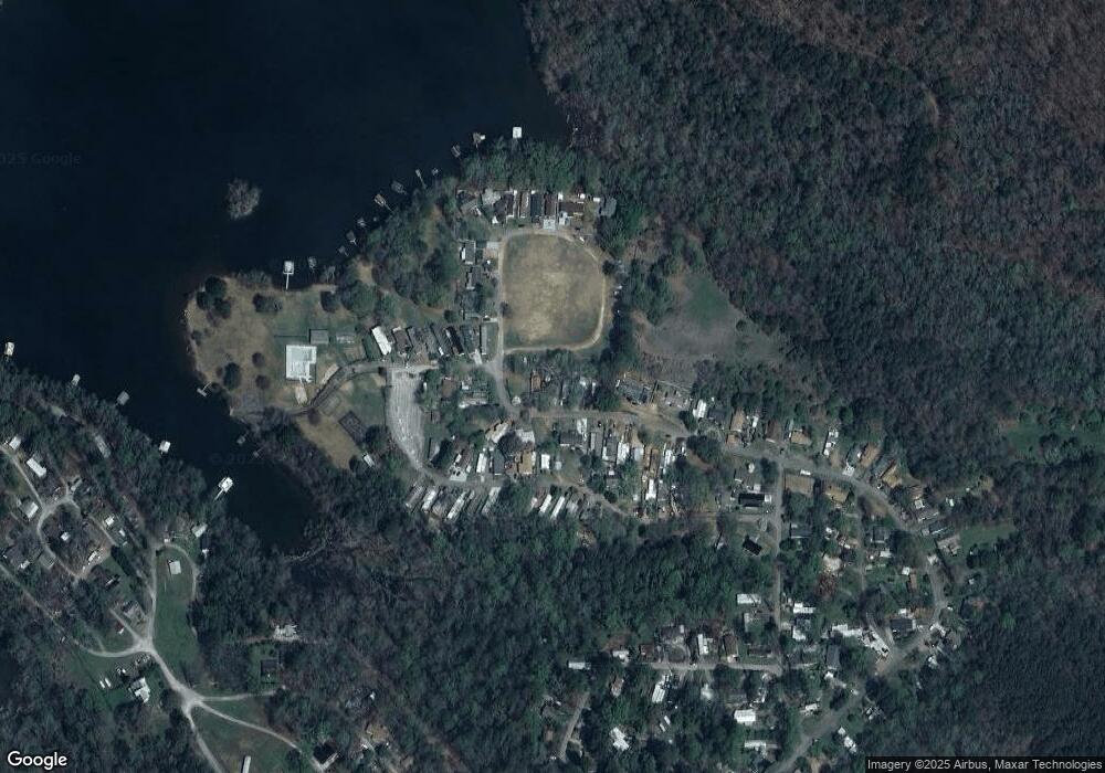 5534 Waterwood Dr, Gainesville, GA 30506 - photo 1