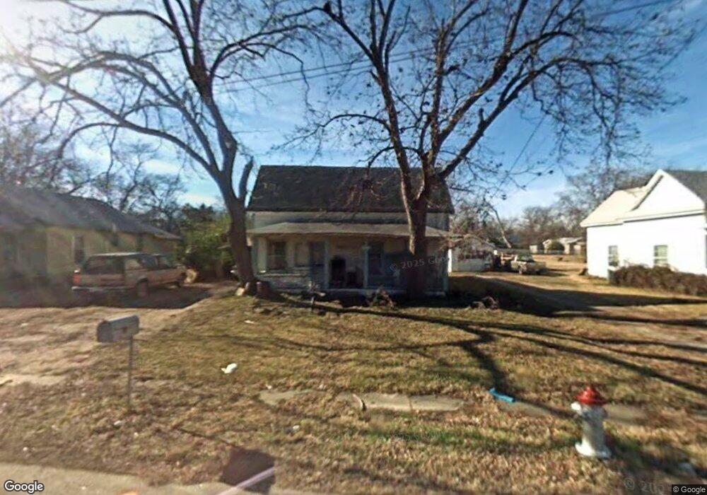 1021 Star St, Bonham, TX 75418 - photo 1