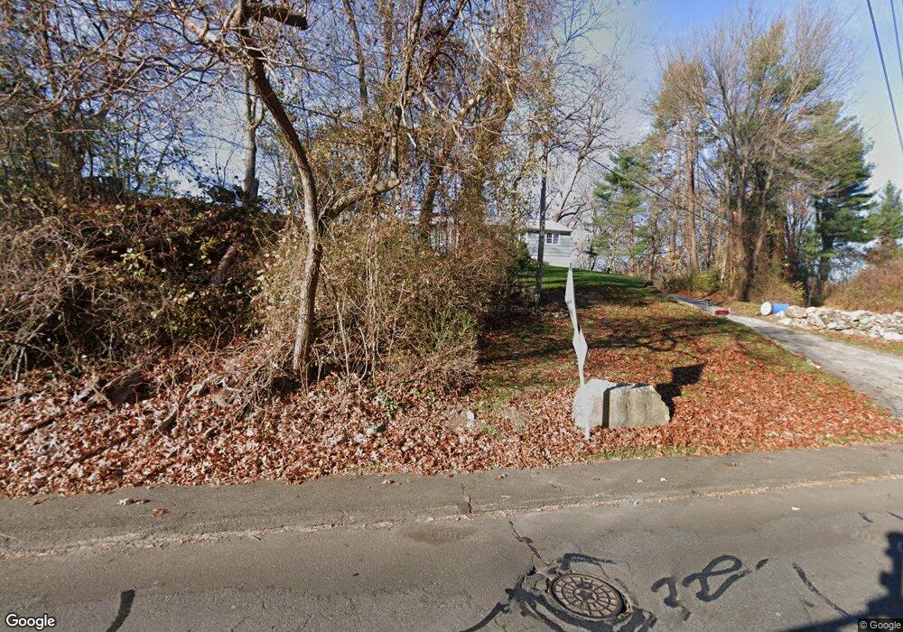 318 W Cedar St, Norwalk, CT 06854 - photo 1