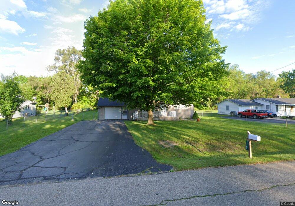 11101 Langdon Dr, Clio, MI 48420 - photo 1