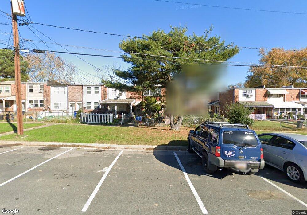 932 Imperial Ct, Halethorpe, MD 21227 - photo 1