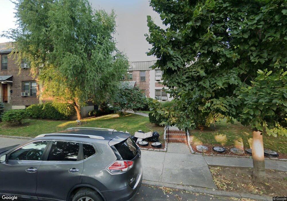 21-22 77 St unit 1A, E. Elmhurst, NY 11370 - photo 1