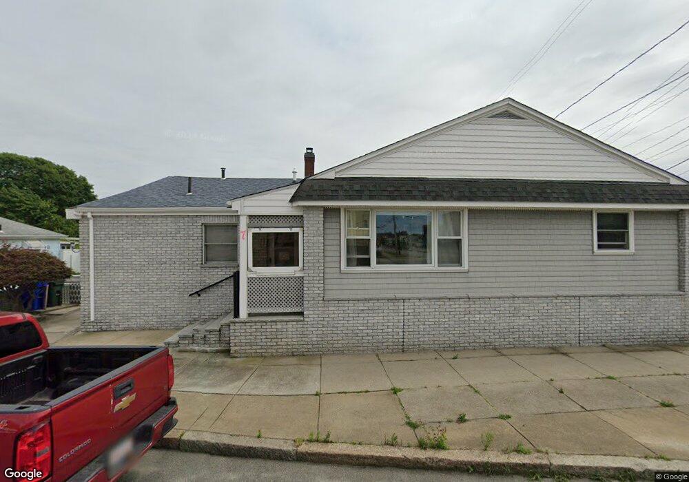 7 Mcgowan St, Fall River, MA 02723 - photo 1