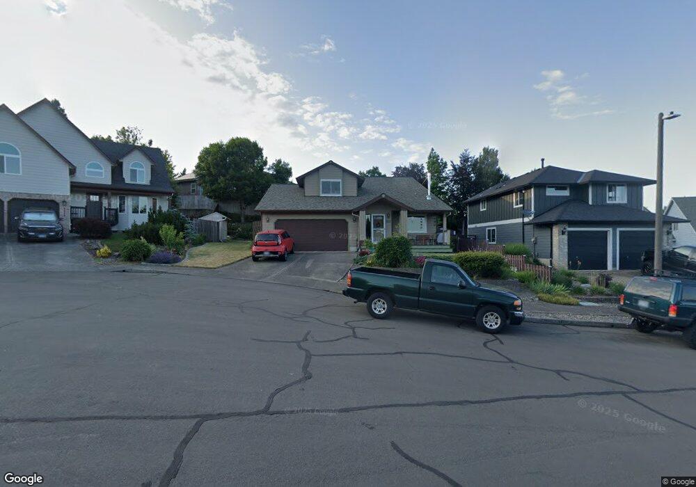 2064 SW Sunrise Cir, Troutdale, OR 97060 - photo 1