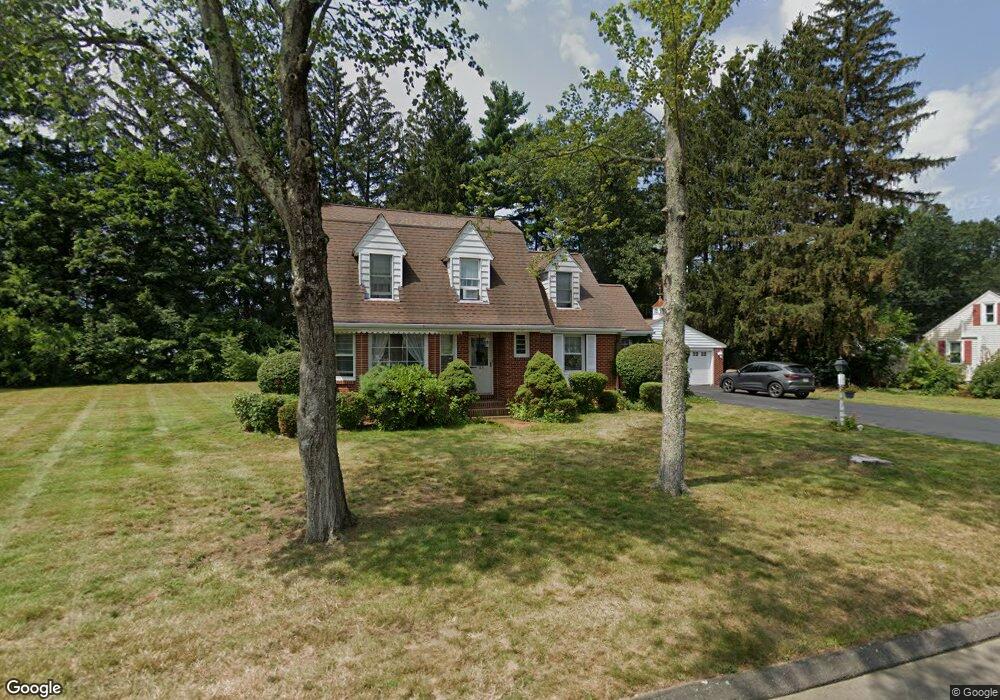 25 Crest St, Ludlow, MA 01056 - photo 1
