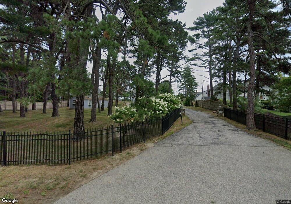 409 Seaside Ave, Saco, ME 04072 - photo 1