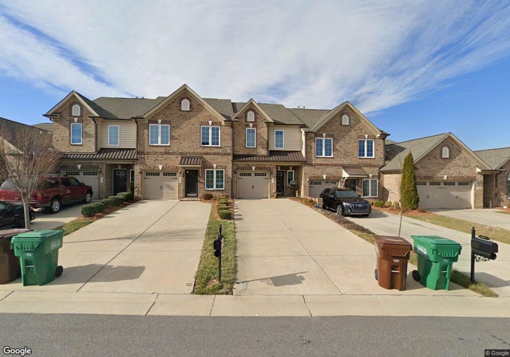 687 Nikyle Cir, High Point, NC 27265 - photo 1