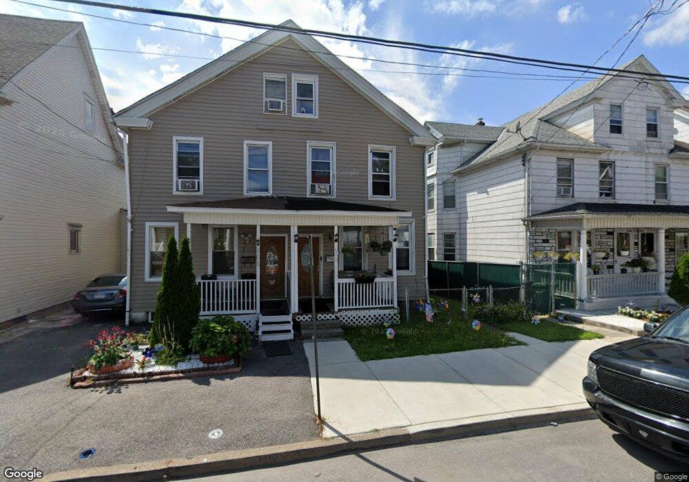 610 N Vine St, Hazleton, PA 18201 - photo 1