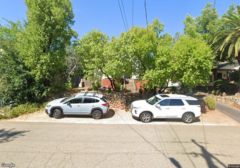 1206 Willis St, Redding, CA 96001 - photo 1