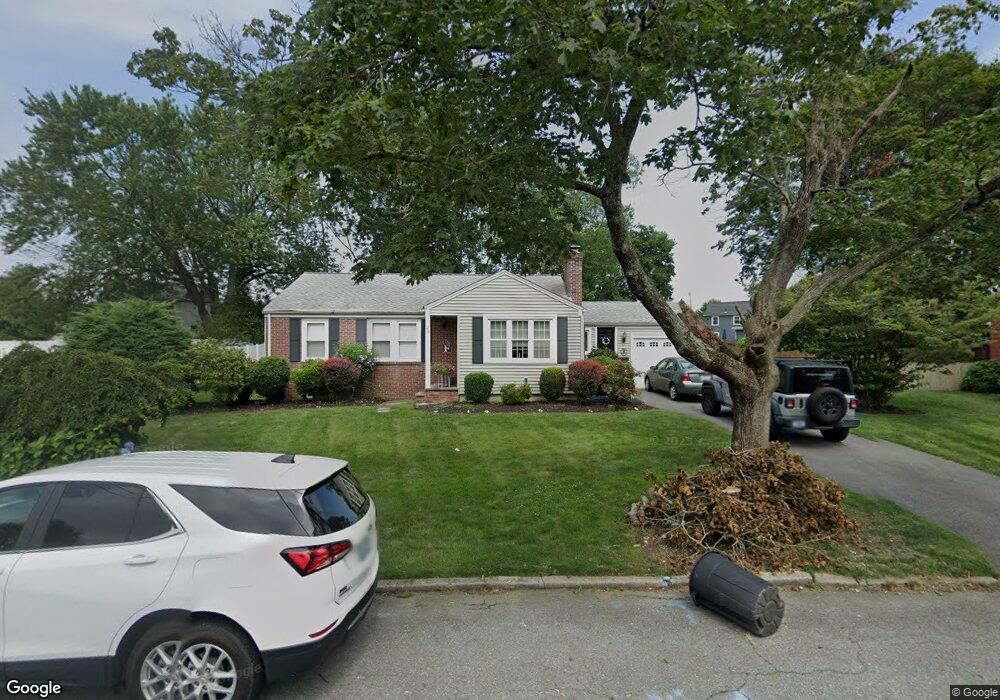 26 Juniper Dr, Cranston, RI 02920 - photo 1