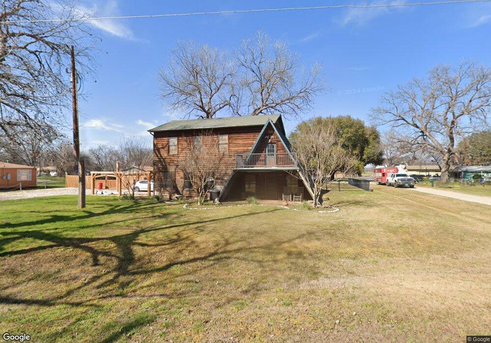 327 Hillcroft Dr, Weatherford, TX 76087 - photo 1