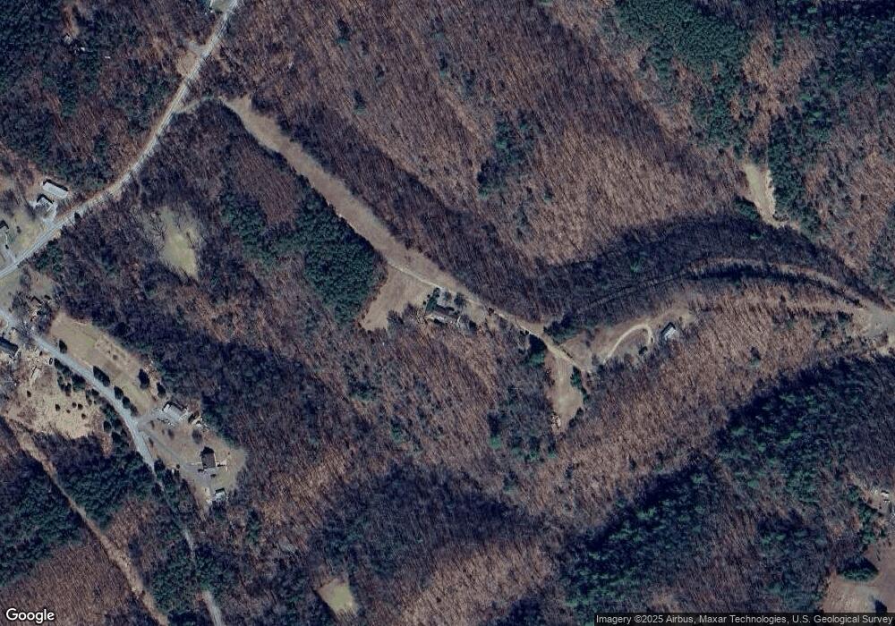 8909 Hazel Ln, Hancock, MD 21750 - photo 1