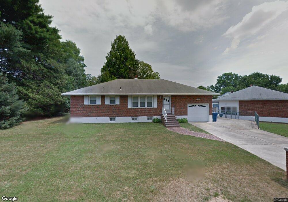 2718 Old Milltown Rd, Wilmington, DE 19808 - photo 1