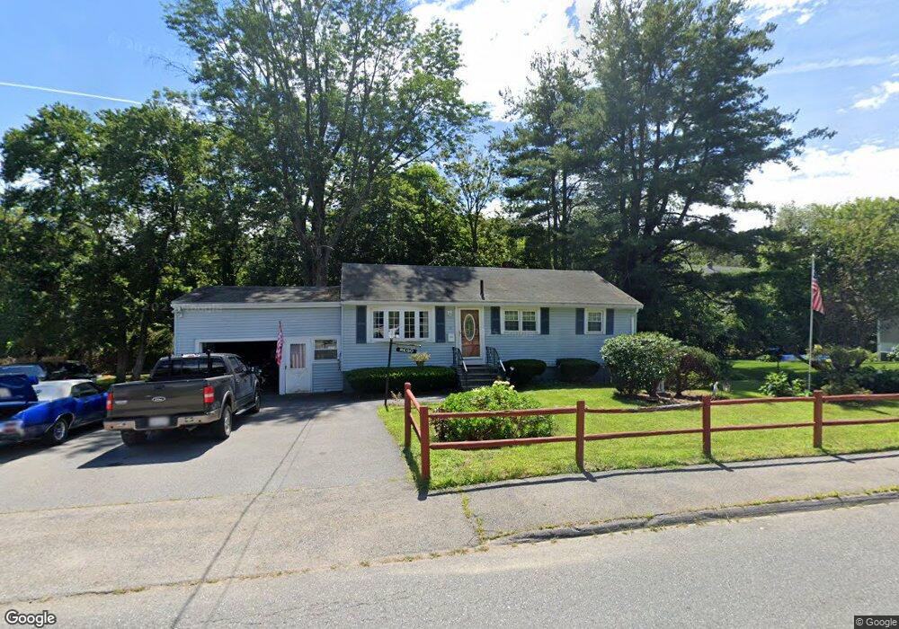 90 Houghton St, Hudson, MA 01749 - photo 1
