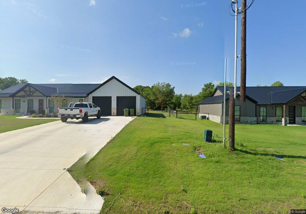 945 County Road 4781, Boyd, TX 76023 - photo 1