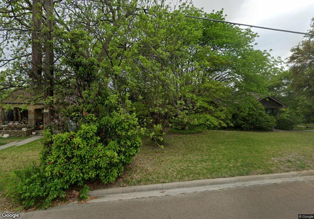 148 S Cowan St, Decatur, TX 76234 - photo 1