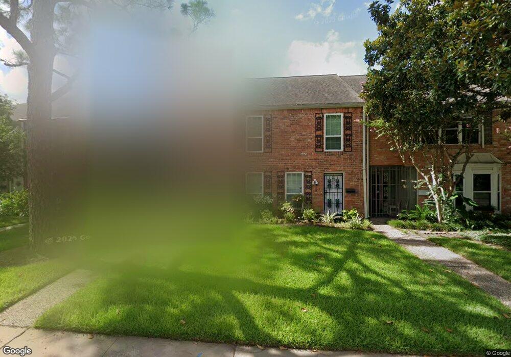 10321 Briar Forest Dr unit 212, Houston, TX 77042 - photo 1