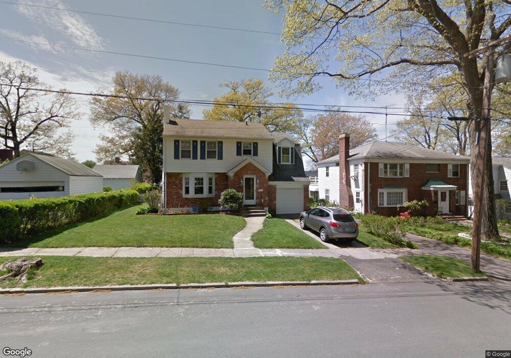 17 Stephana Ln, Waterbury, CT 06710 - photo 1