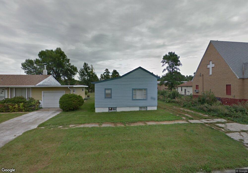 213 Putnam St, Turtle Lake, ND 58575 - photo 1