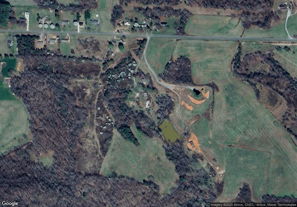 479 Damascus Church Rd, Statesville, NC 28625 - photo 1