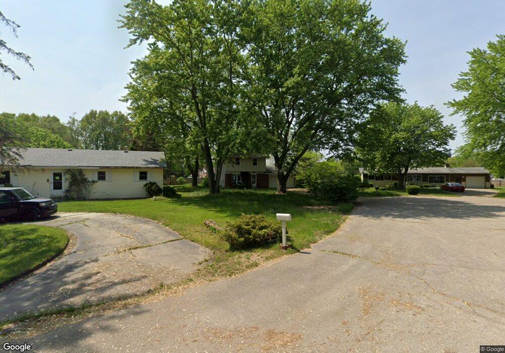 56541 Mark Manor Dr, Elkhart, IN 46516 - photo 1