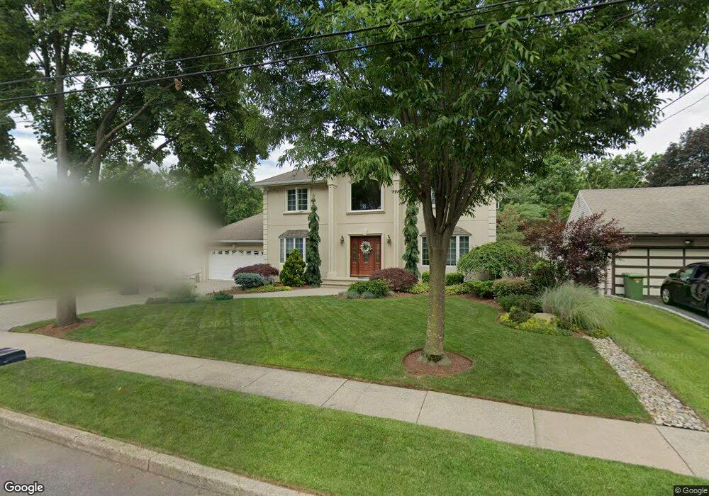 748 Galda Rd, Paramus, NJ 07652 - photo 1