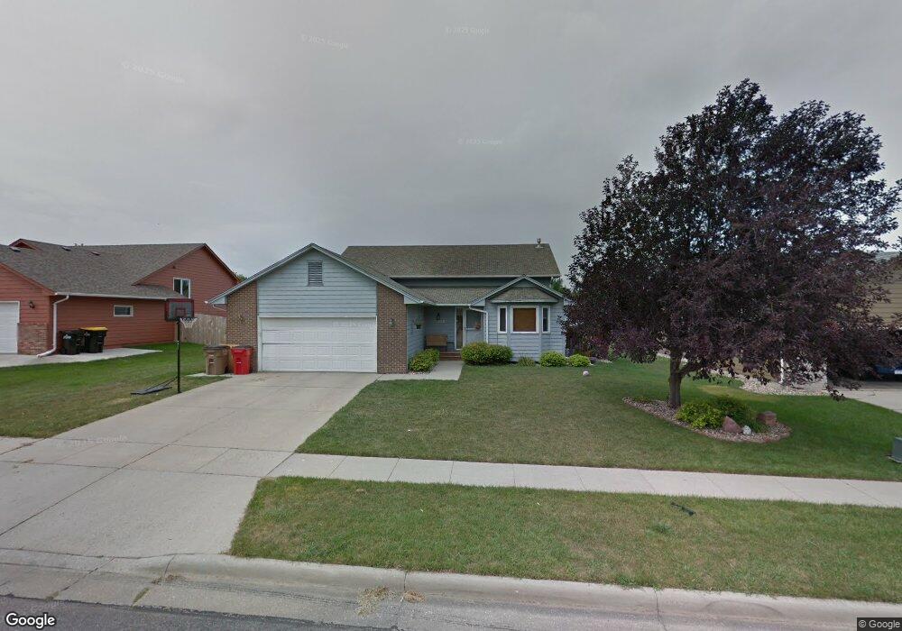 2015 S Joiliet Ave, Sioux Falls, SD 57110 - photo 1