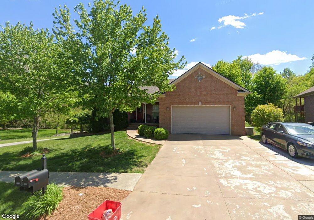 8172 Autumn Dr, Georgetown, IN 47122 - photo 1