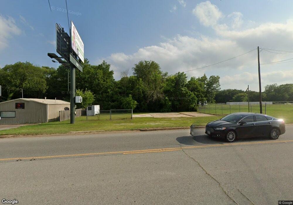 2514 W Morton St, Denison, TX 75020 - photo 1