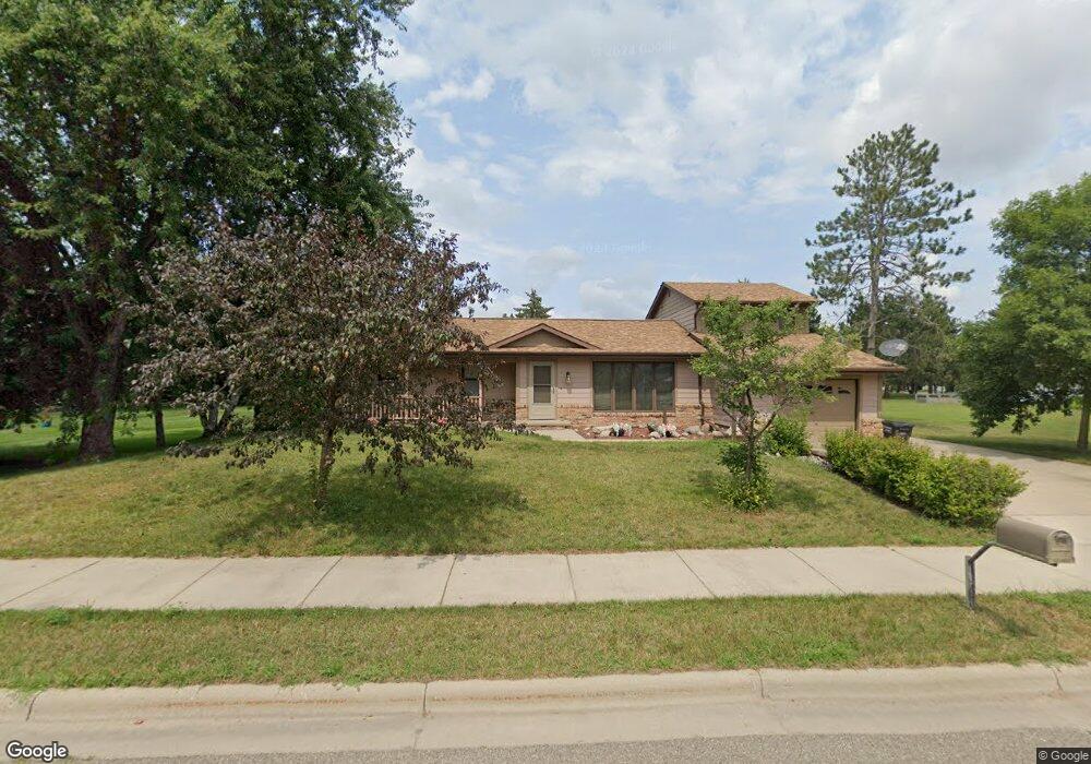 507 8th St W, Park Rapids, MN 56470 - photo 1