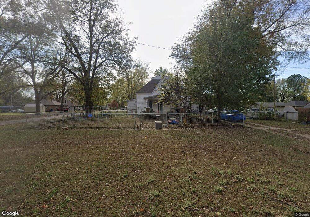 410 E Cherokee St, Cleveland, OK 74020 - photo 1