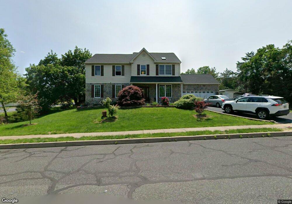 999 Macoby Creek Way, Pennsburg, PA 18073 - photo 1