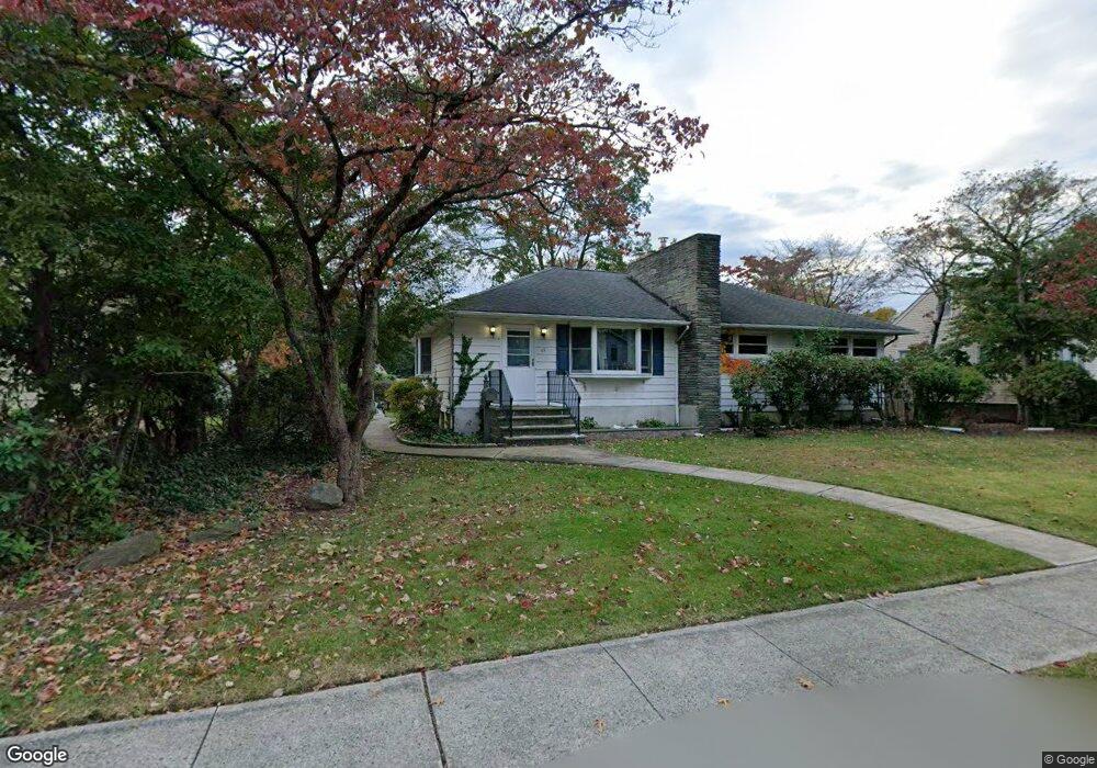 27 Grove Ave, Metuchen, NJ 08840 - photo 1