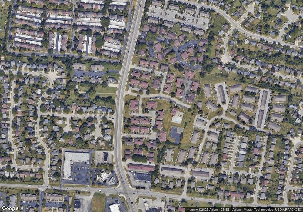 870 Westbury Ln S, Columbus, OH 43228 - photo 1