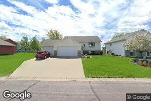 205 4th St, Nicollet, MN 56074