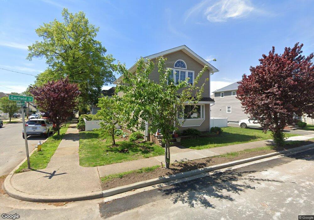 901 Garfield St, Franklin Square, NY 11010 - photo 1