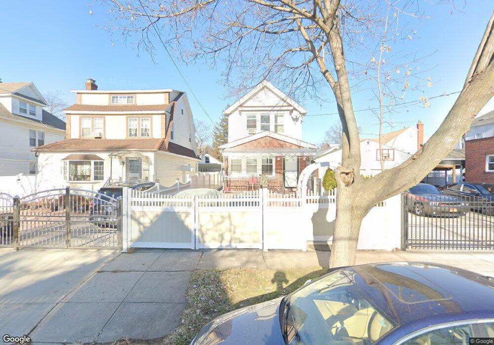 19625 89th Rd, Hollis, NY 11423 - photo 1