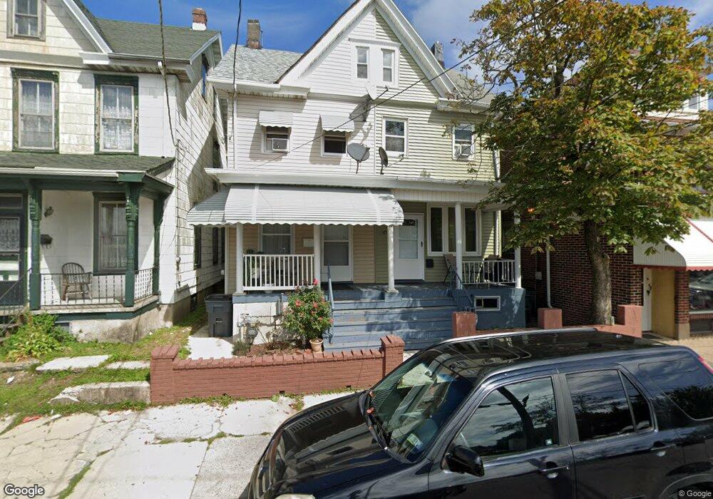 609 Alter St, Hazleton, PA 18201 - photo 1