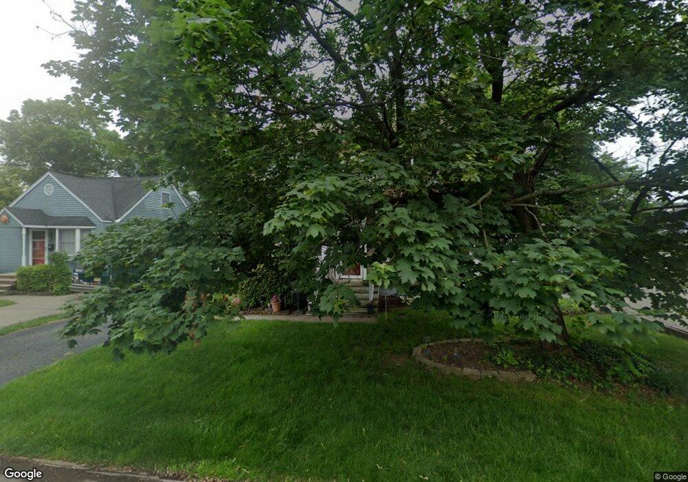 8 Peck Ave, Pompton Plains, NJ 07444 - photo 1