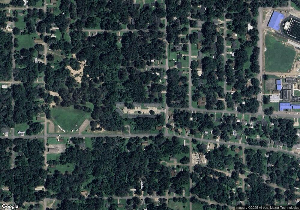 1001 Iris Ave, Bastrop, LA 71220 - photo 1